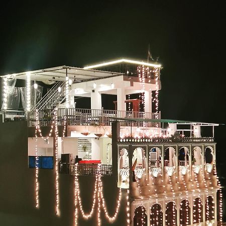 Hotel Neev Haweli Udaipur Esterno foto