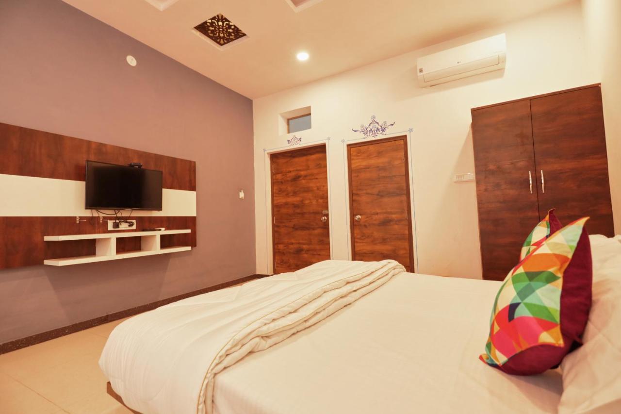 Hotel Neev Haweli Udaipur Esterno foto