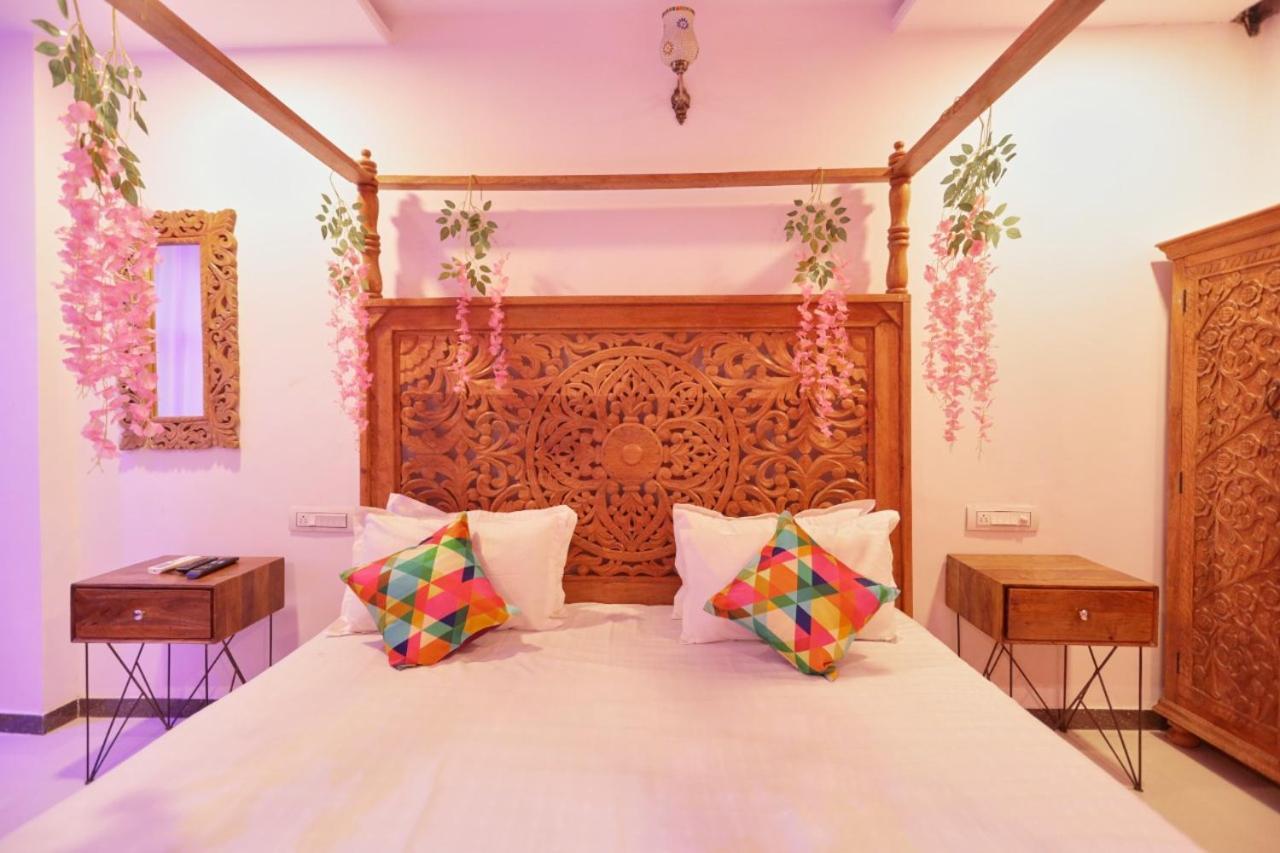 Hotel Neev Haweli Udaipur Esterno foto