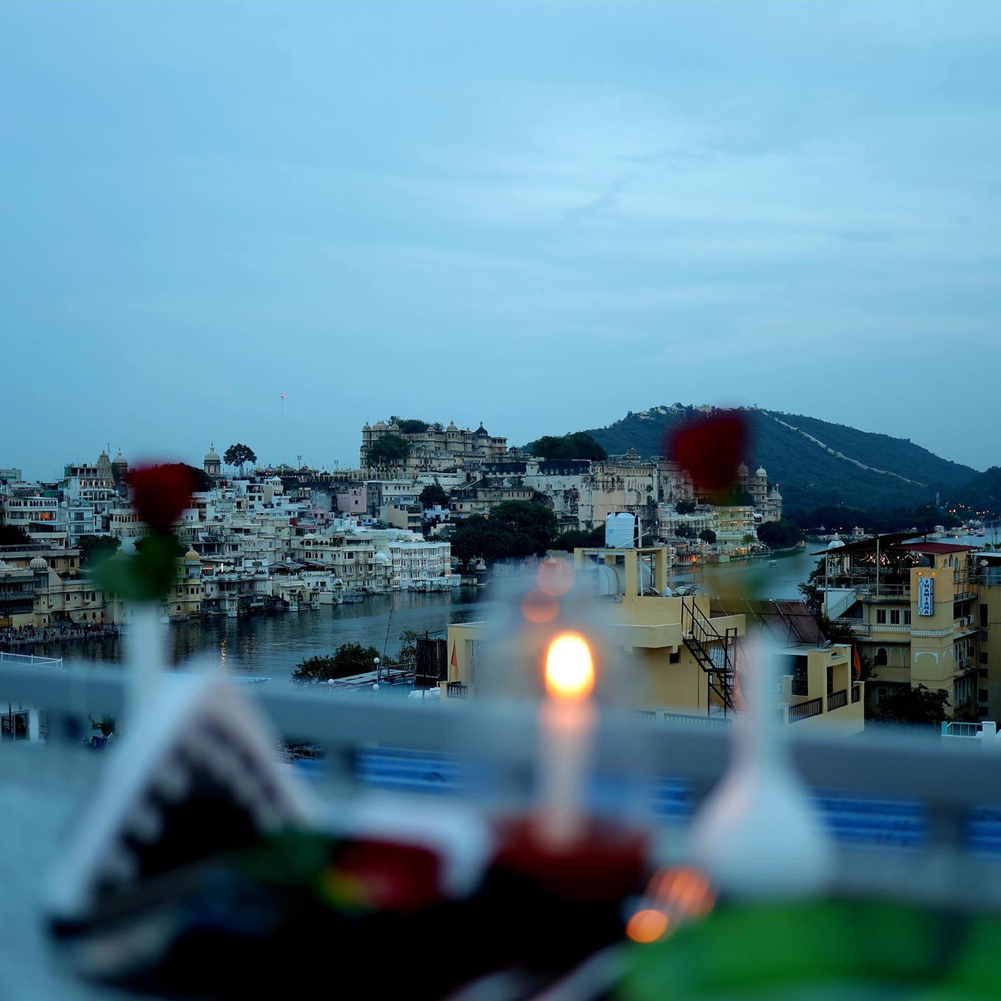 Hotel Neev Haweli Udaipur Esterno foto